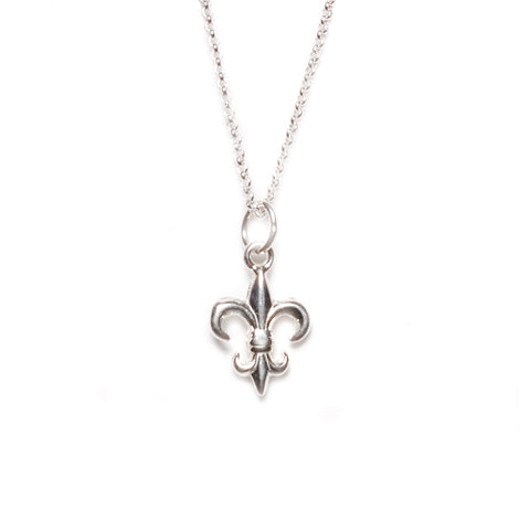 Charming Marcy ~ Fleur-de-Lis
